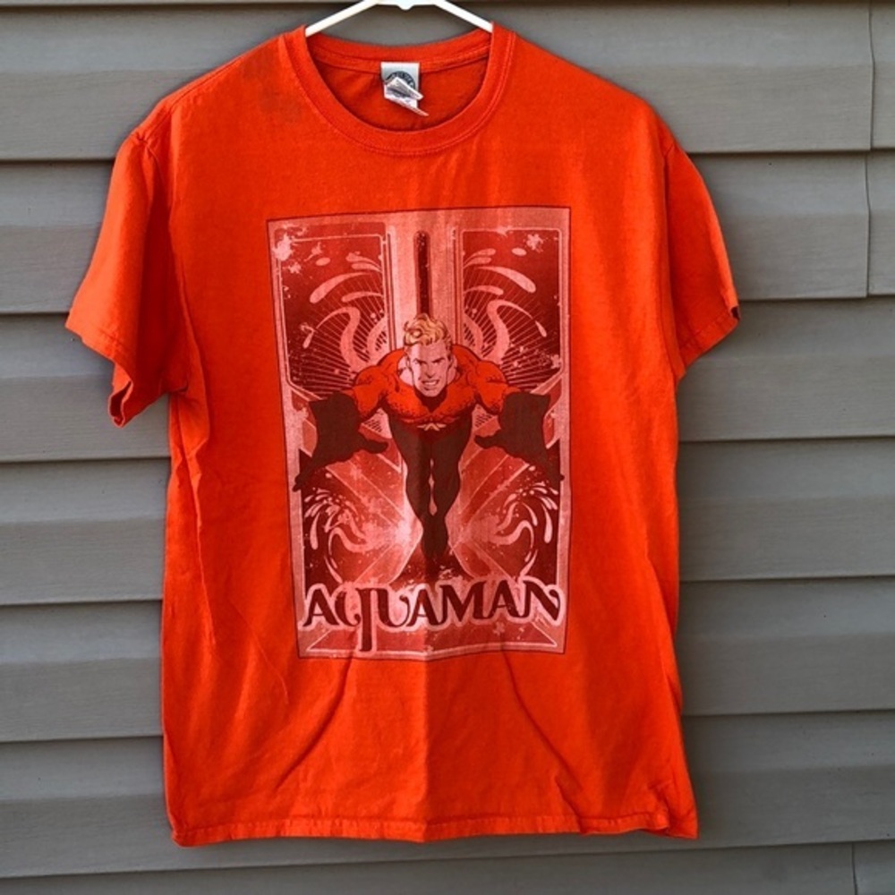 DC Comics Aquaman men’s orange tee shirt